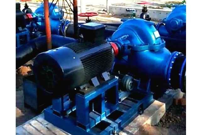上海昌盛健康保健教育有限公司3台500mm口径双吸泵沈阳康平卧龙湖正在安装